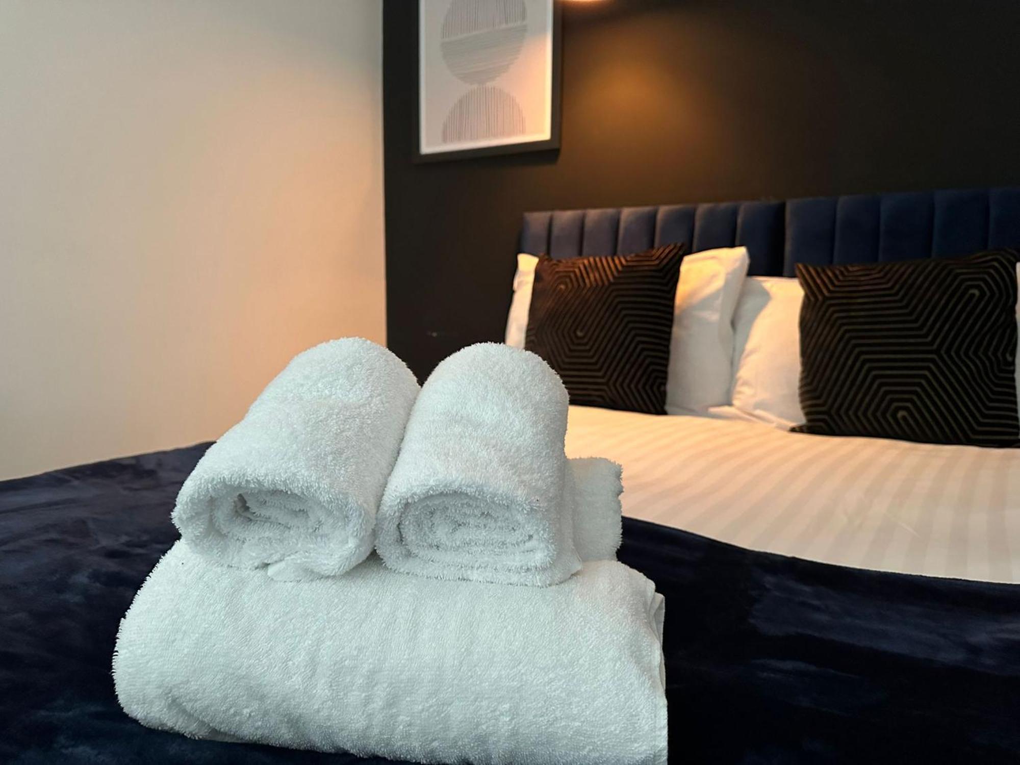 Newark House Premium Apartments With Sofa Beds - Wifi - Free Parking - Perfect For Contractors! Peterborough Luaran gambar